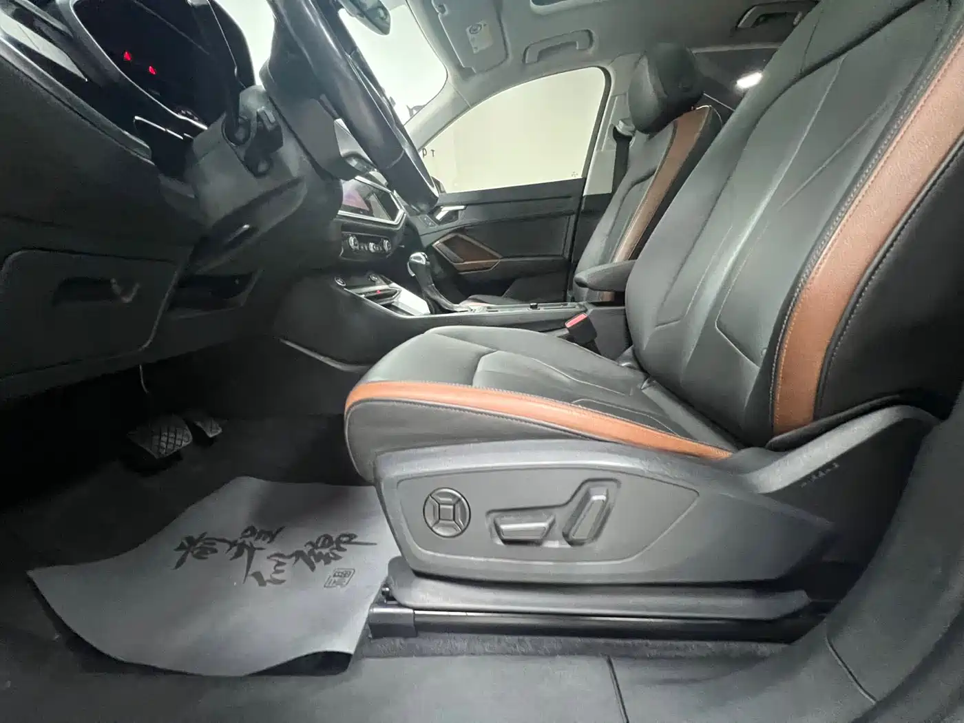 Audi Q3 2022 35 TFSI Fashion Elegance фото 8