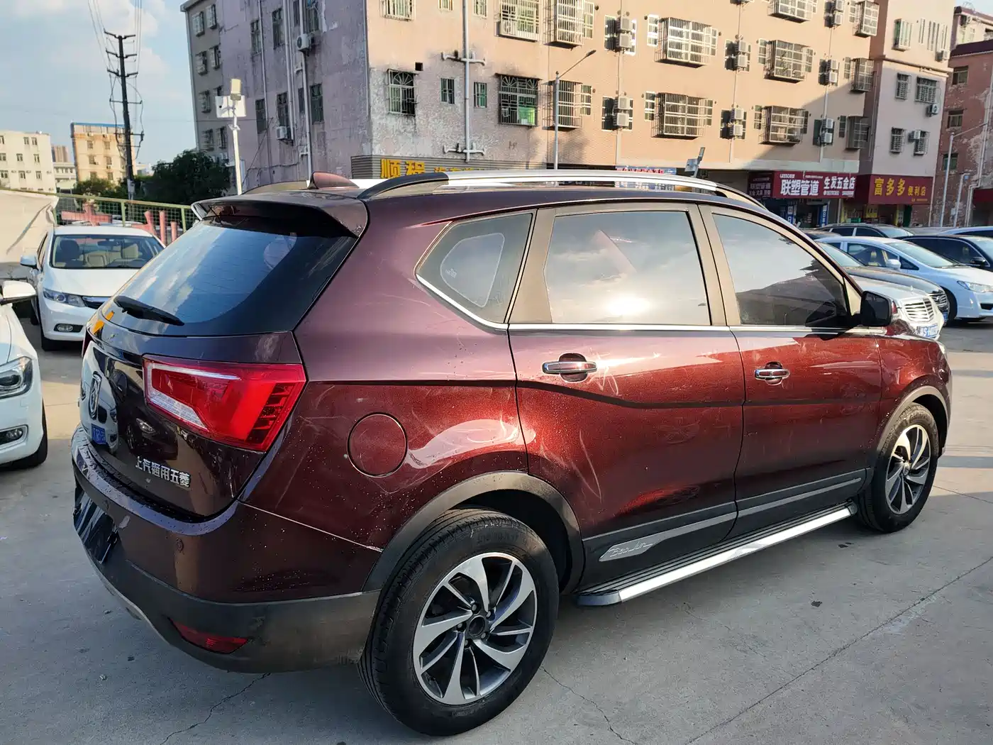 Baojun 560 2016 2016 1.8L iAMT Luxury