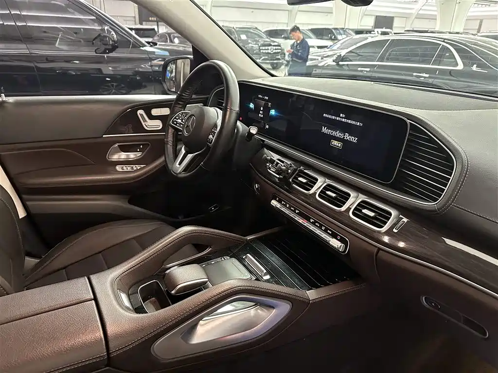 MERCEDES-BENZ GLE