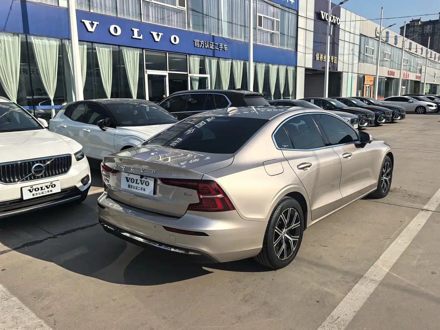 VOLVO S60