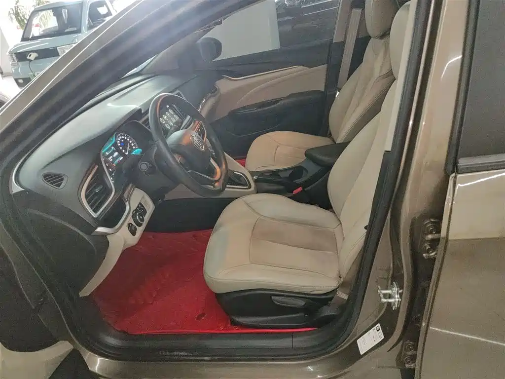 Buick Excelle 2016 Model 15N Automatic Luxury фото 15