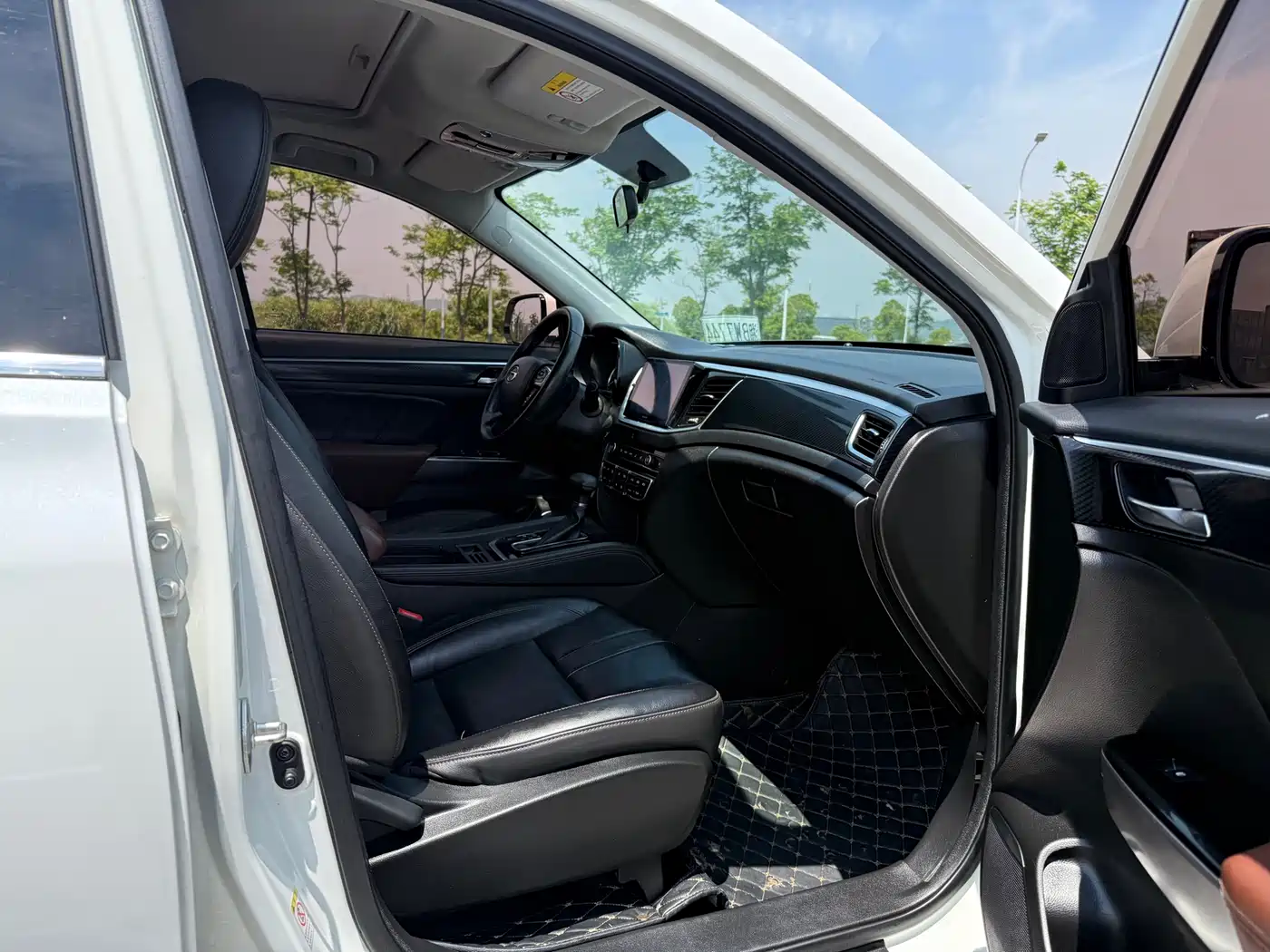 GAC Trumpchi Trumpchi GS7 2017 280T 2WD Luxury фото 12