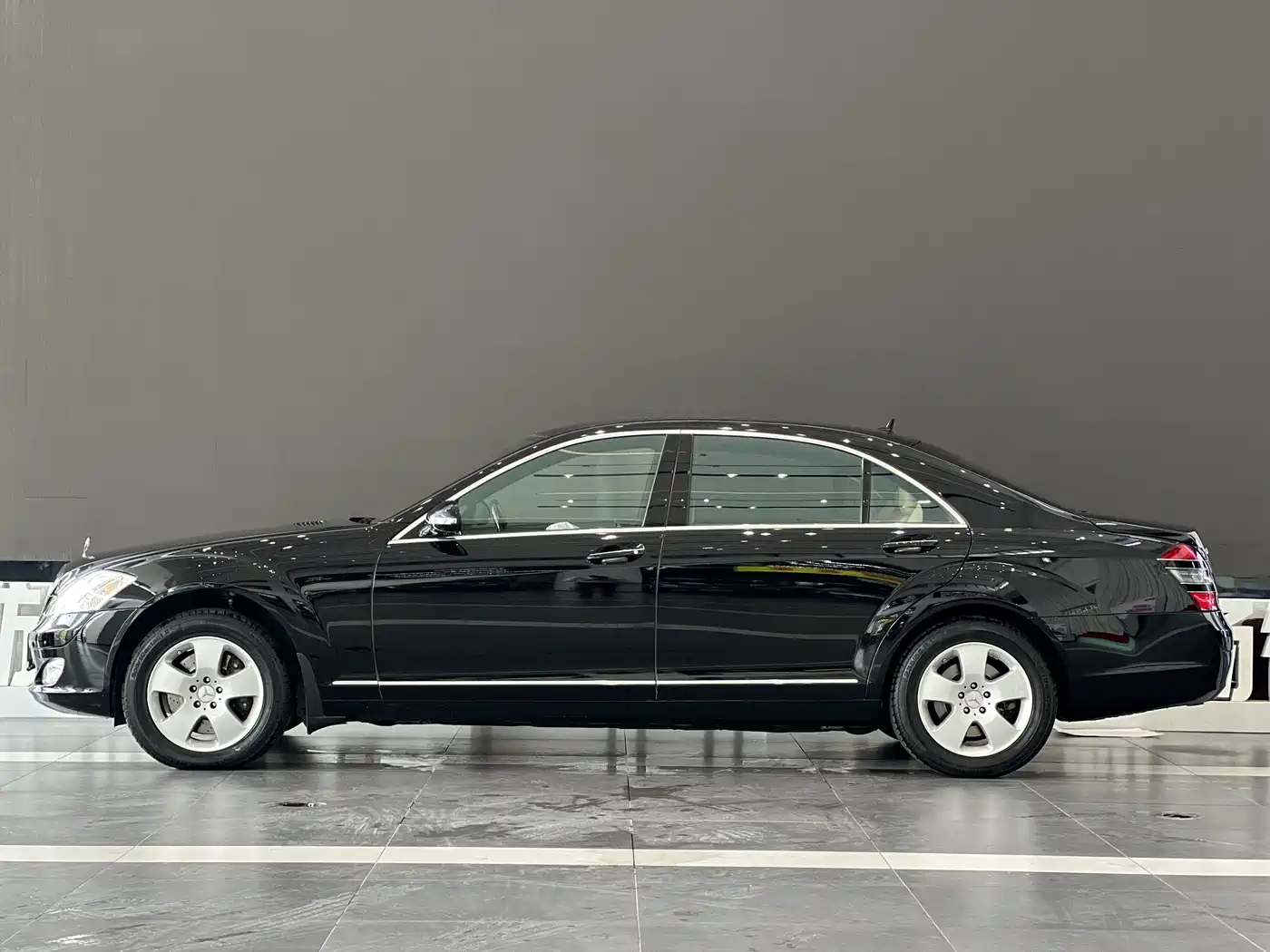 Mercedes-Benz S-Class фото 2