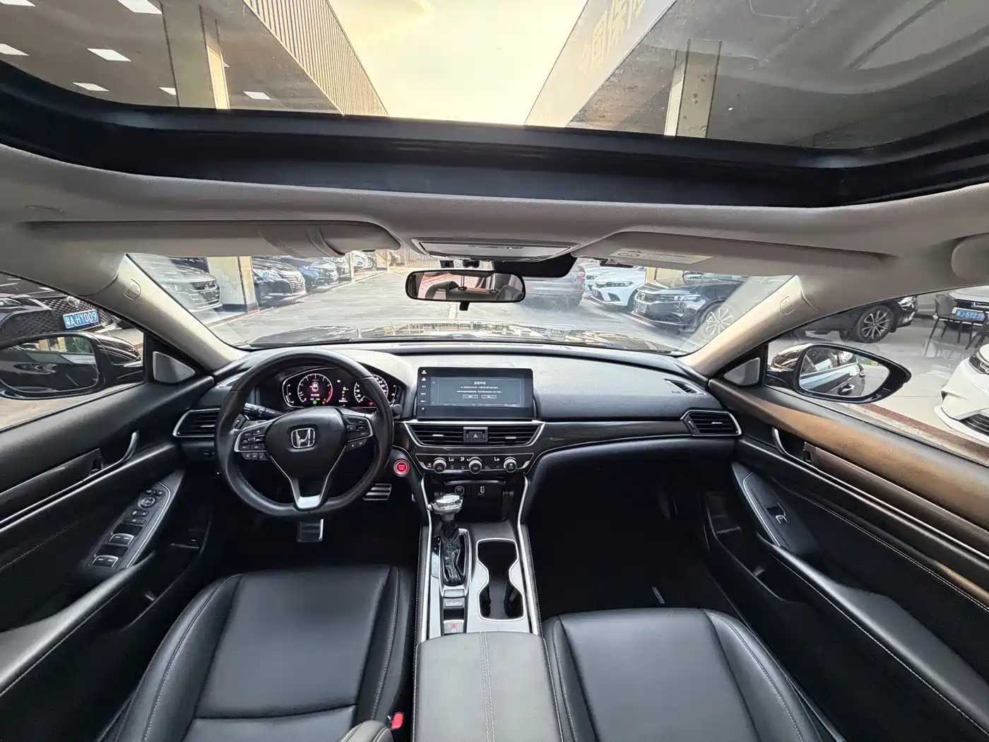 Honda Accord 2022 260TURBO Phantom Night Premium фото 4