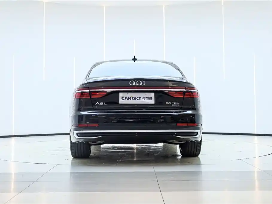 Audi A8 2023 A8L 50 TFSI quattro Premium фото 6