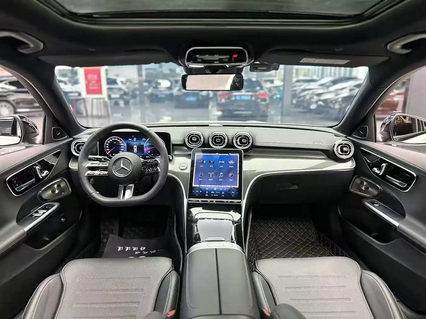 Mercedes-Benz C-Class 2023 C 260 L Night Edition Sport фото 6