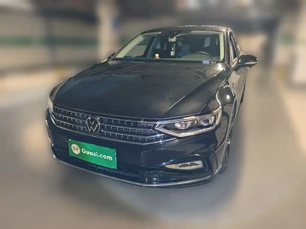 Volkswagen Magotan 2023 Model 2 Million Commemorative Edition 330TSI DSG Luxury
