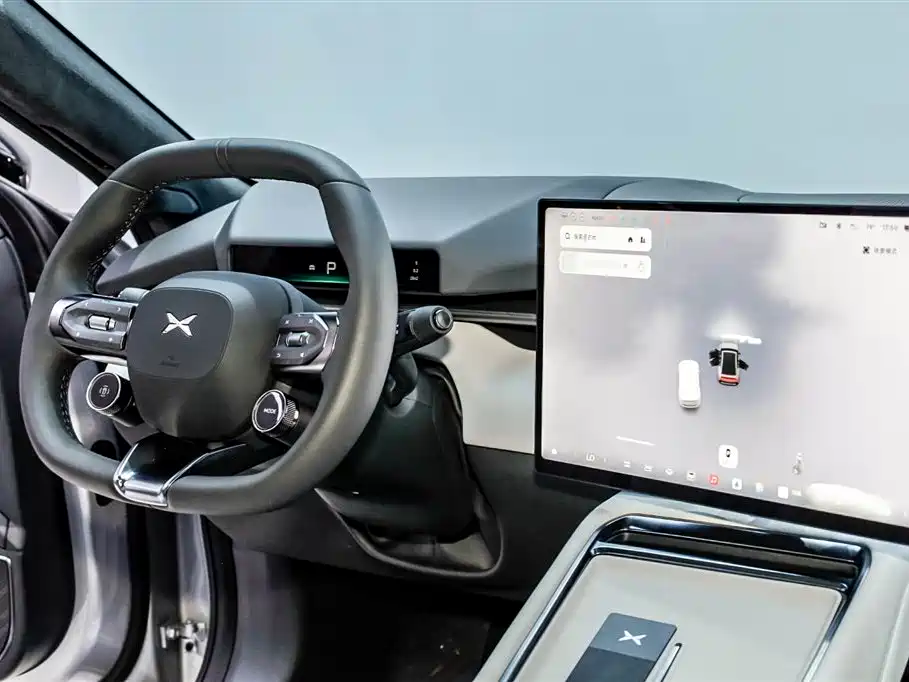 XIAOPENG P7
