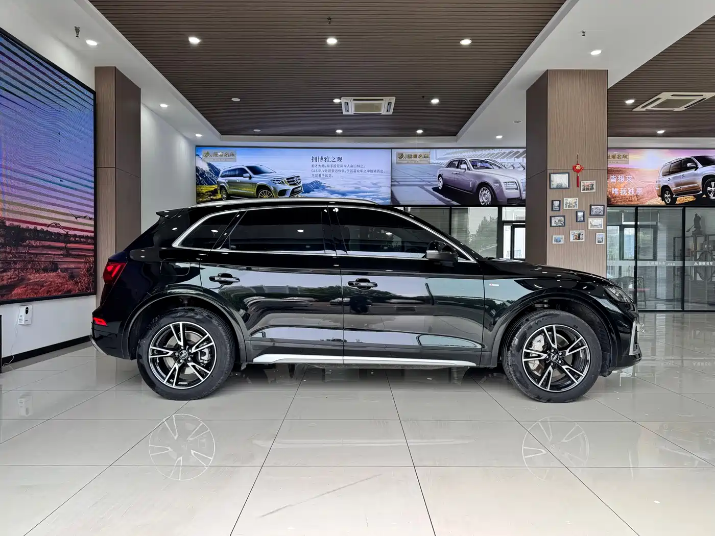 Audi Q5L 2022 40T Fashion Dynamic фото 5
