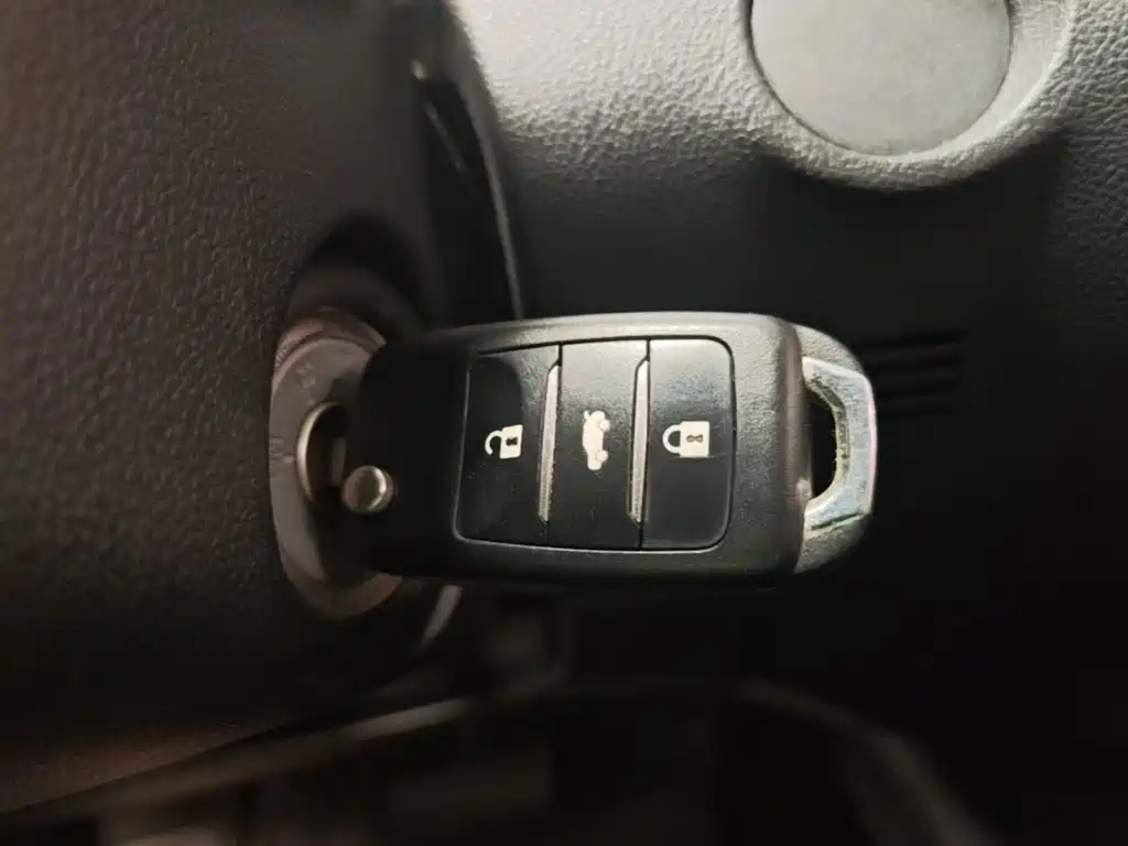 Фото 9 - Changan CS75