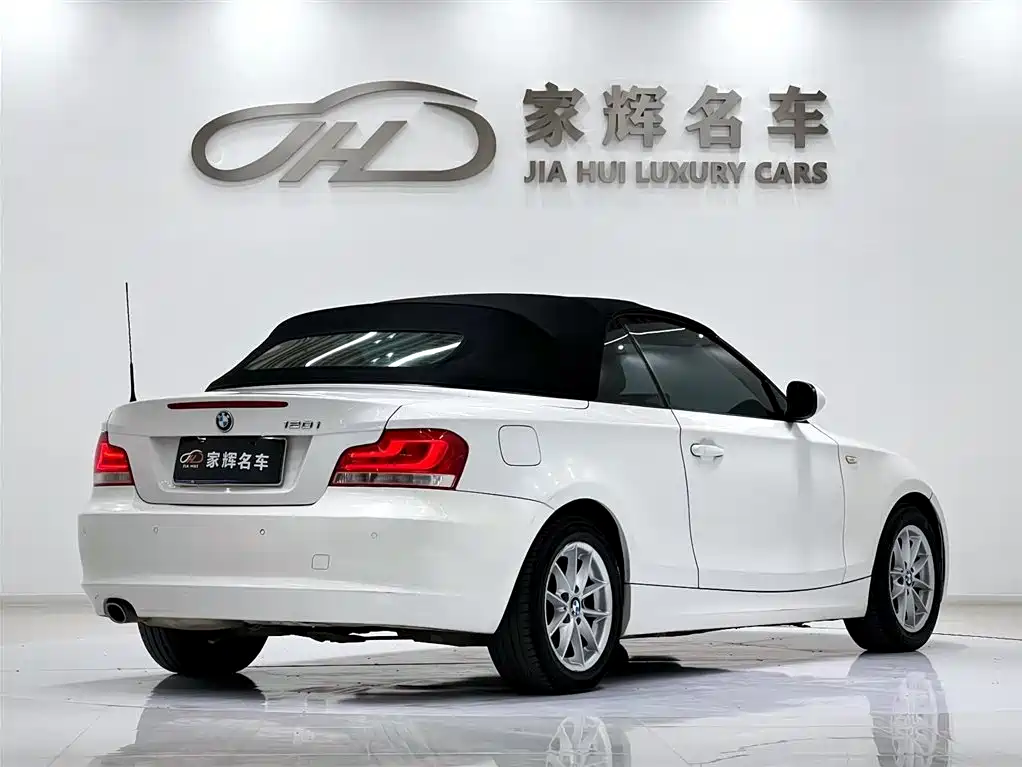 BMW 1 Series (Import) 2011 120i Convertible фото 8