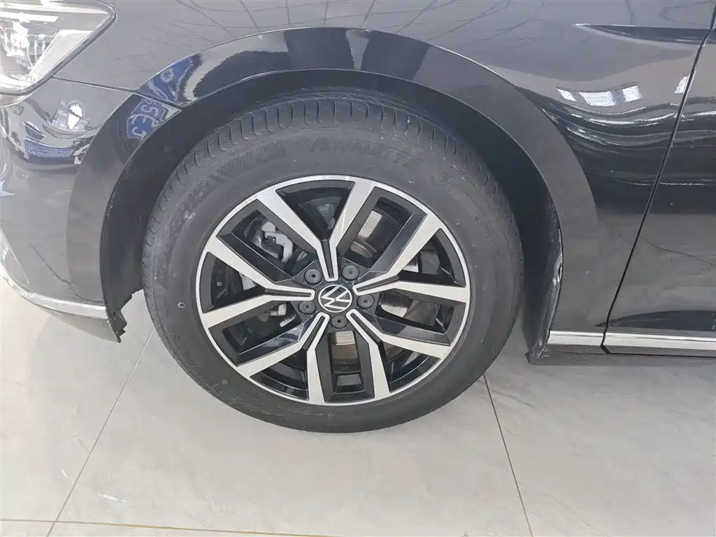 Volkswagen Magotan 2020 330TSI DSG Luxury фото 23