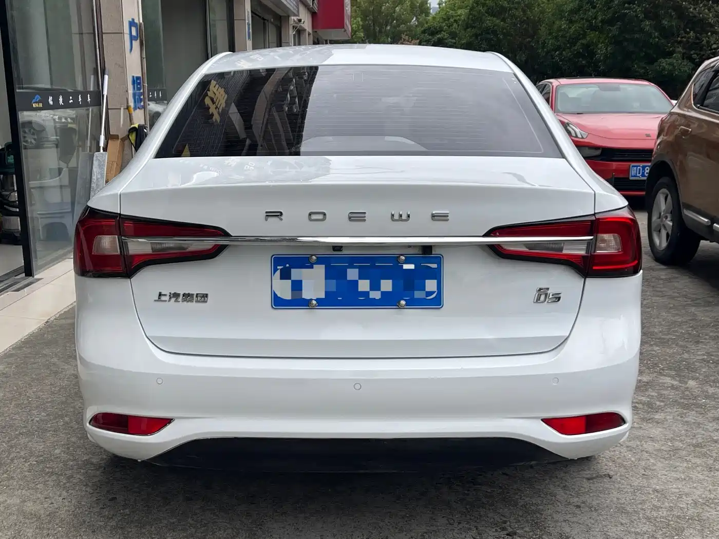 Roewe i5 2019 2019 1.5L Auto 4G-Connected Langyue Edition