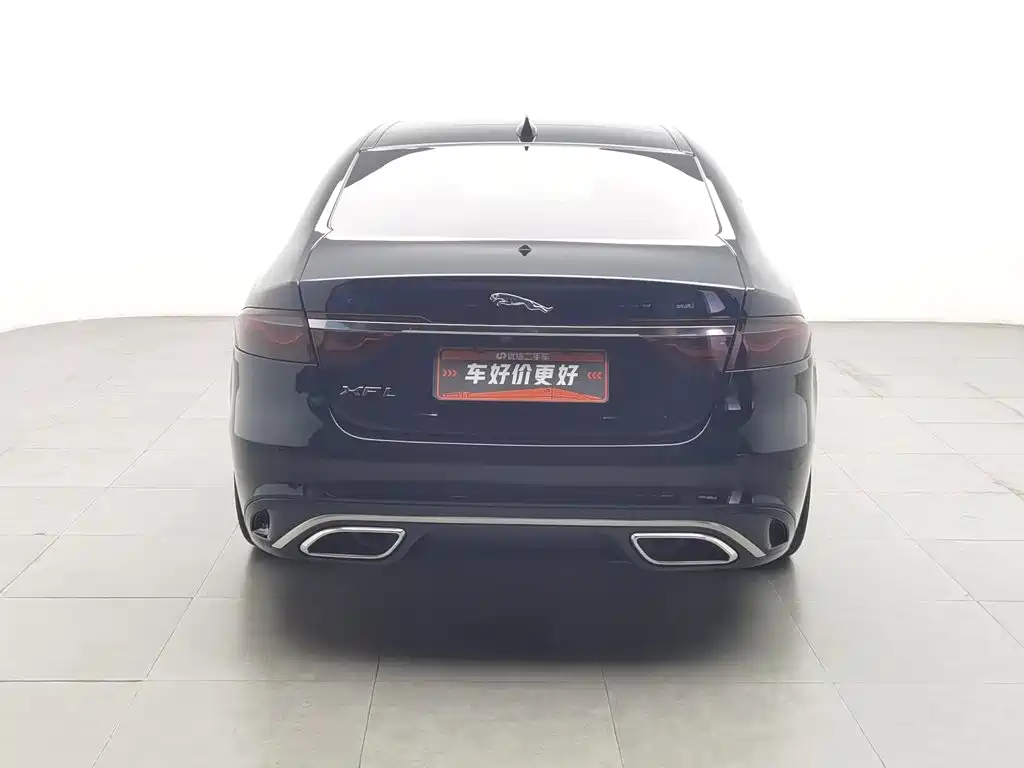 Jaguar XFL, миниатюра 4