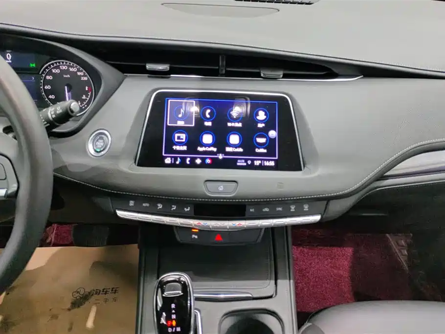 Cadillac XT4 2021 28T FWD Technology Edition фото 13