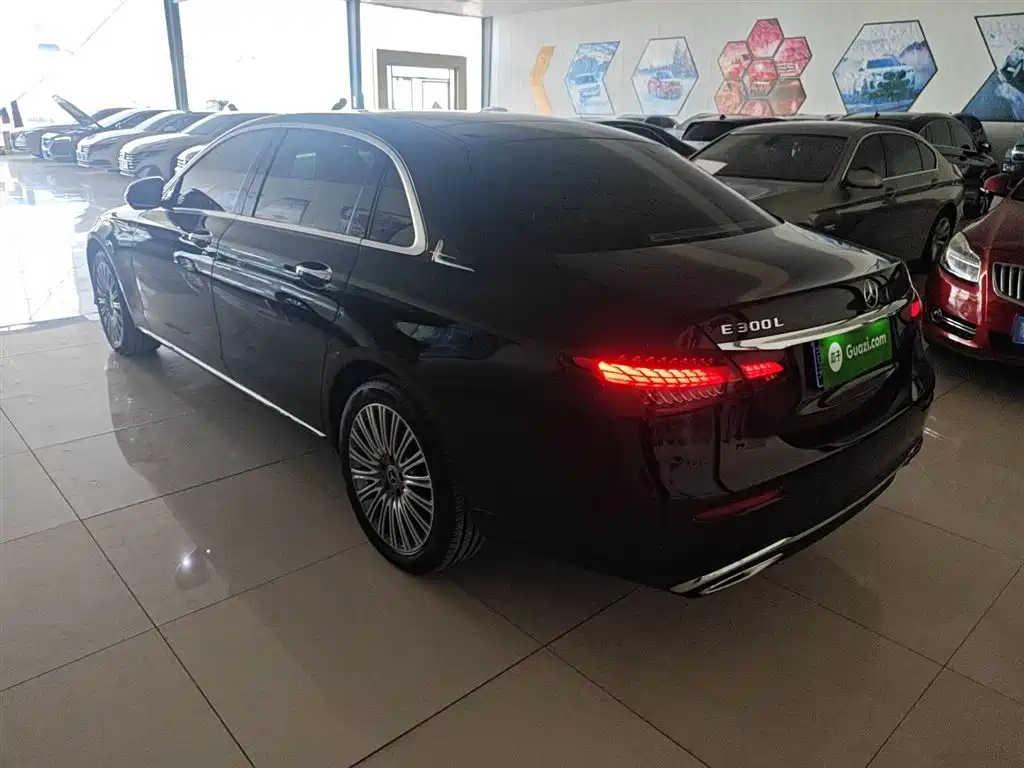 Mercedes-Benz E-Class 2022 Second Facelift E 300 L Fashion фото 5