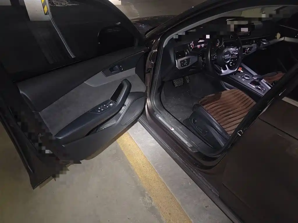 Audi A4L 2017 Model 45 TFSI quattro Sport Version фото 14