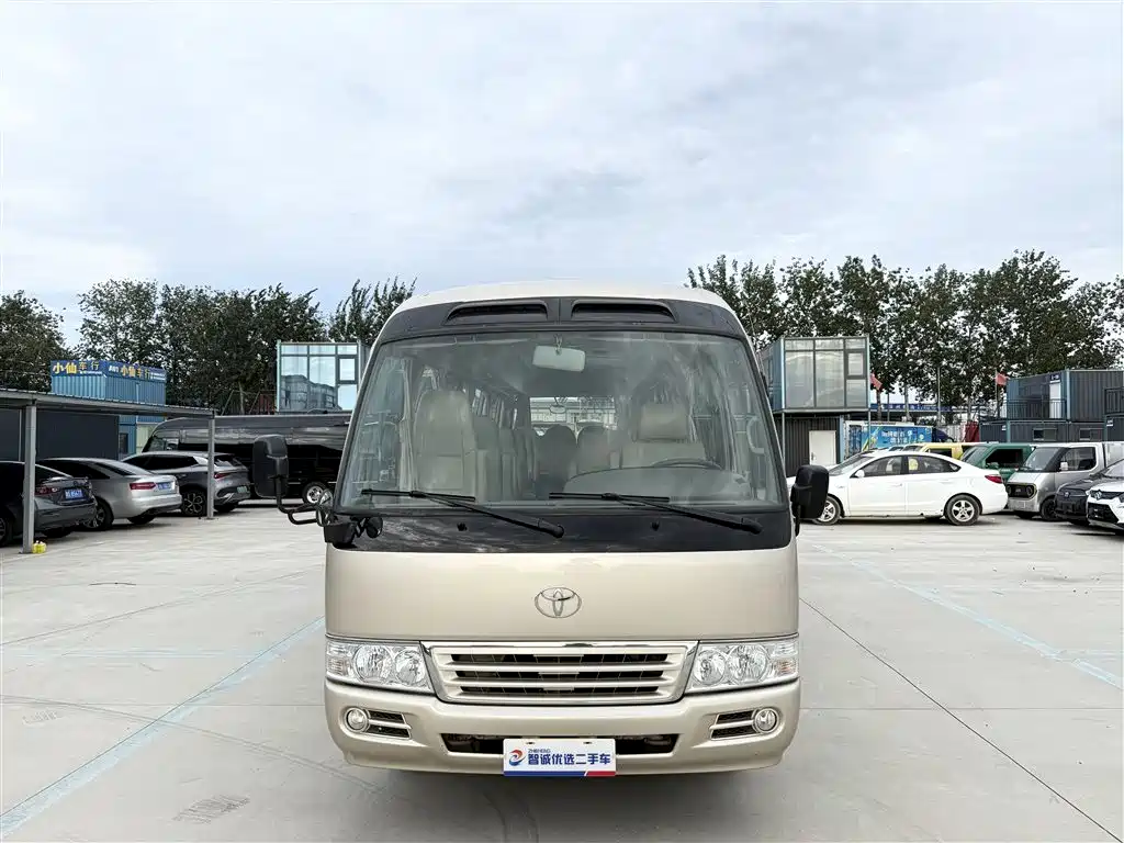 Toyota Coaster 2007 2.7L Gasoline Premium Edition 20-seater фото 2