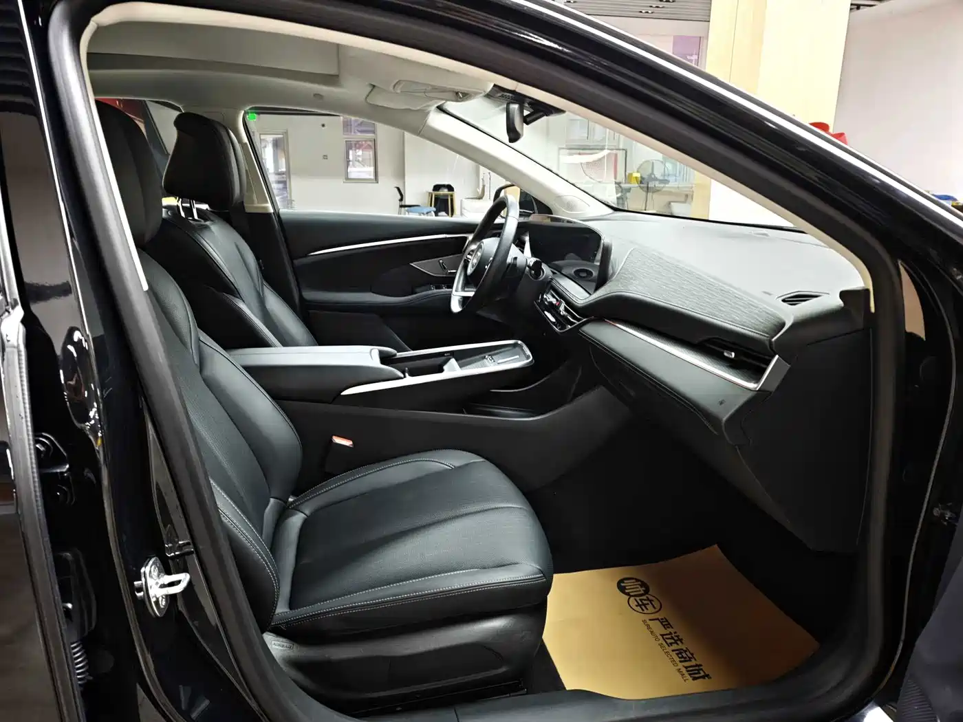 Buick LaCrosse 2025 2025 Model 28T Platinum Edition