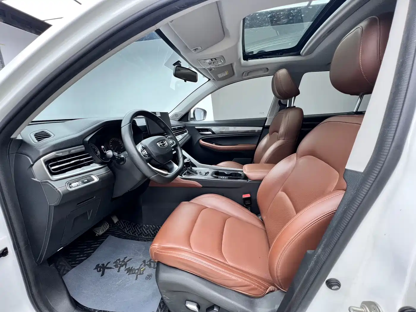 GEELY AUTOMOBILE VISION X6