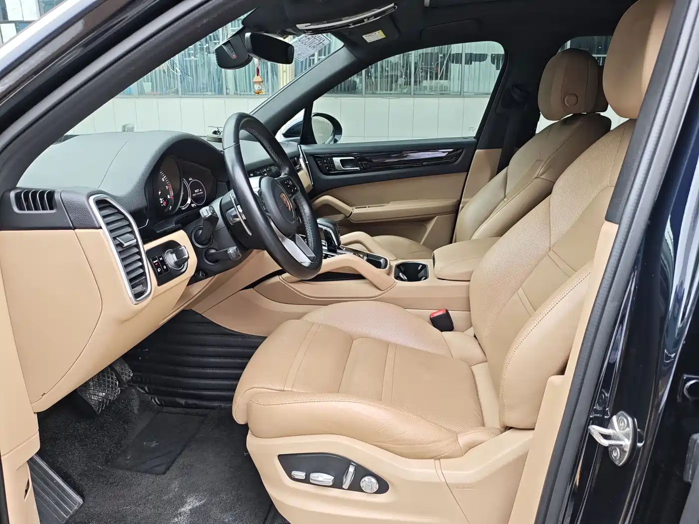 PORSCHE CAYENNE NEW ENERGY