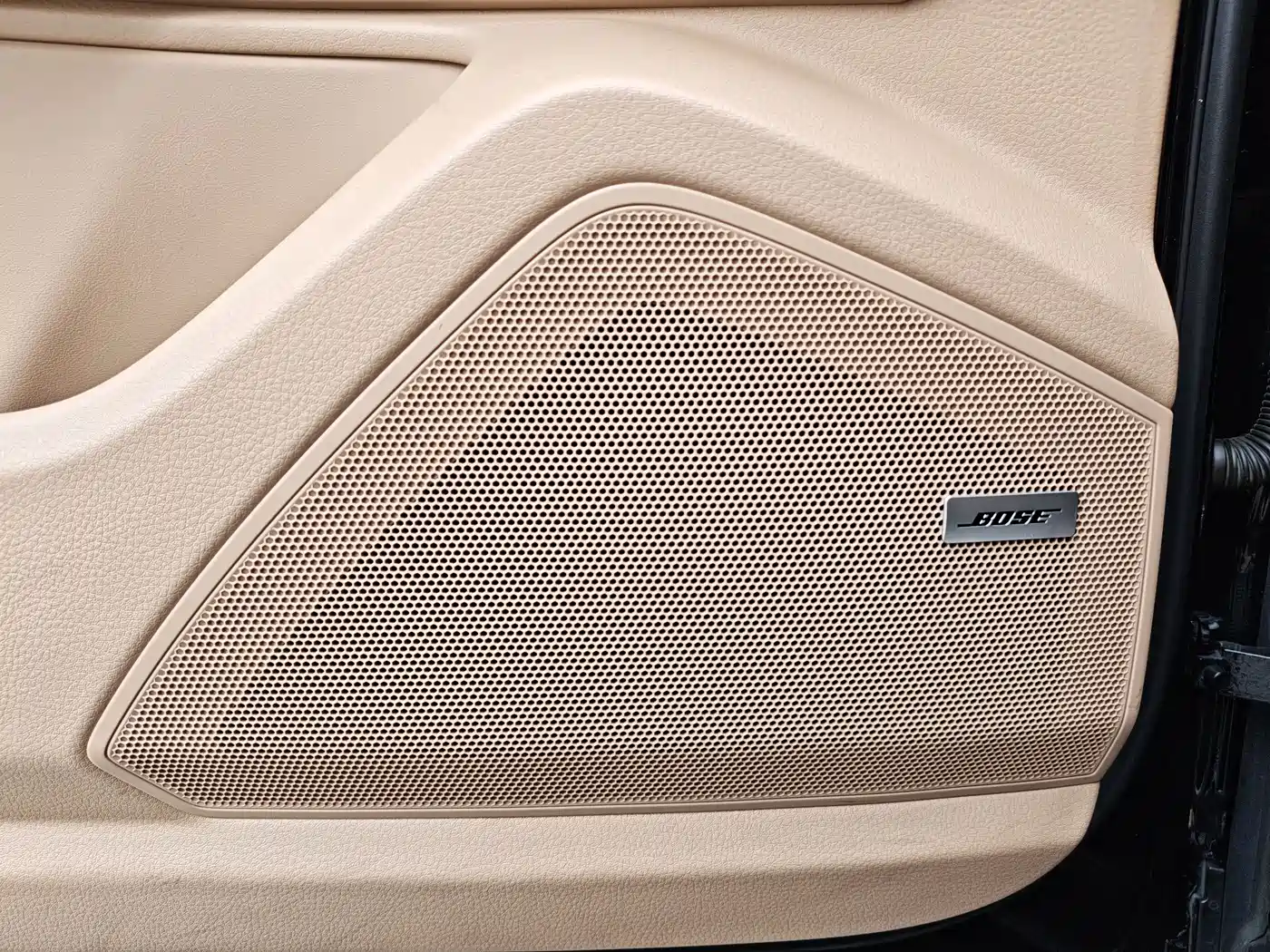 PORSCHE CAYENNE NEW ENERGY