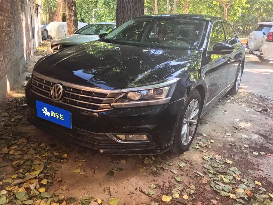 Volkswagen Passat 2016 330TSI DSG Honor Edition