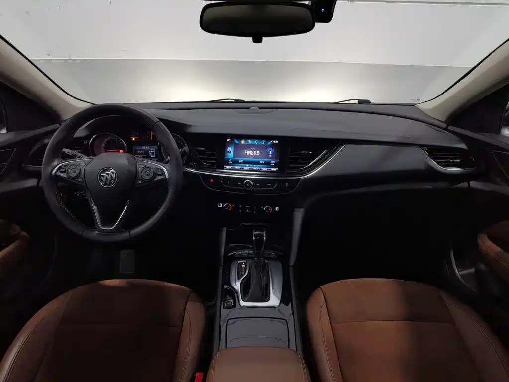Фото 5 - Buick Regal