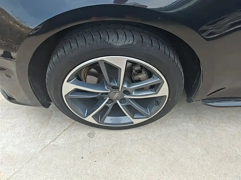 Audi A4L 2019 40 TFSI Fashion (China VI) фото 23