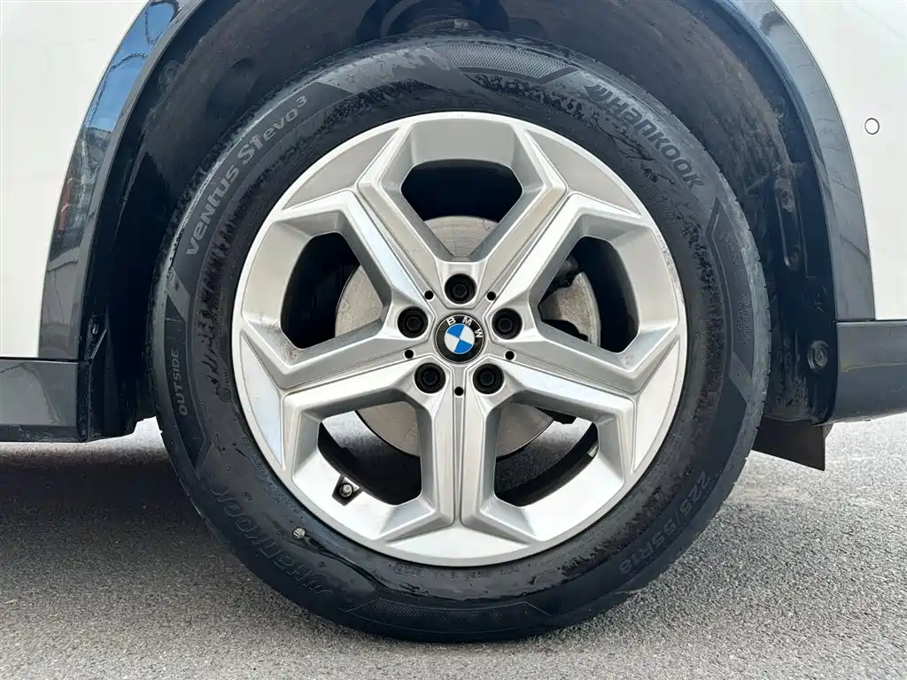 BMW X1 2023 sDrive20Li X Design Package фото 23