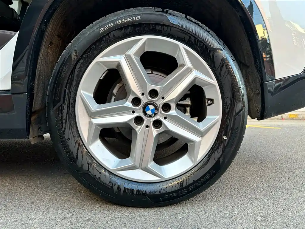 BMW X1 2023 sDrive20Li X Design Package фото 21