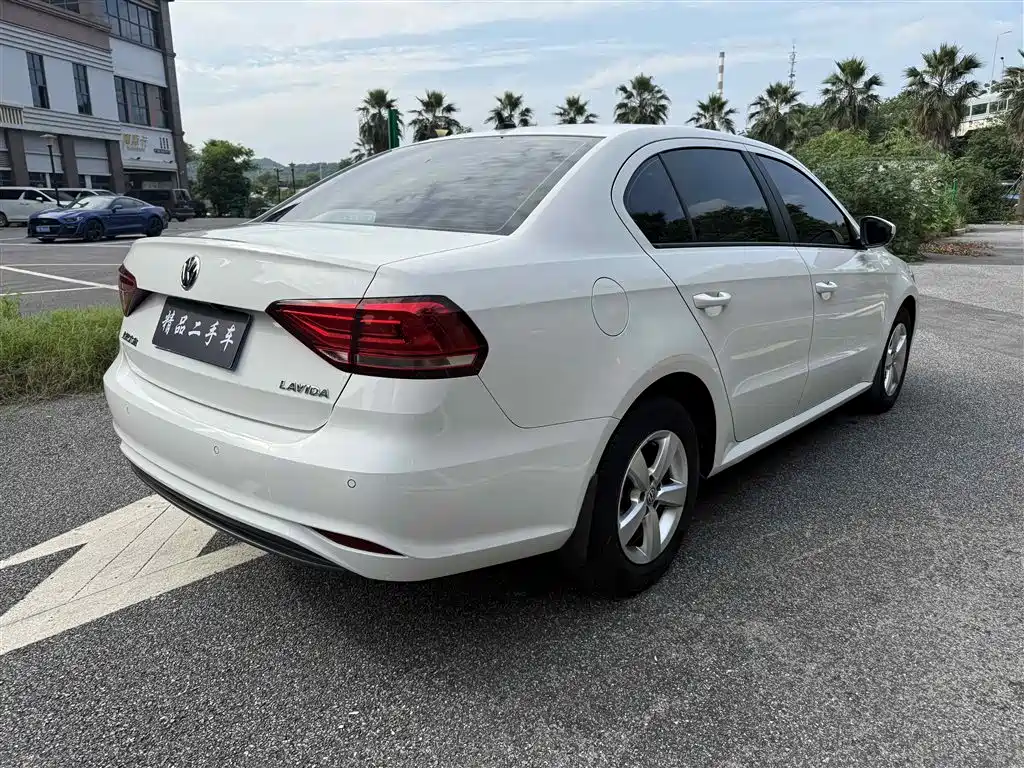 Volkswagen Lavida 2019 Lavida Start 1.5L Auto Trend (China VI) фото 6