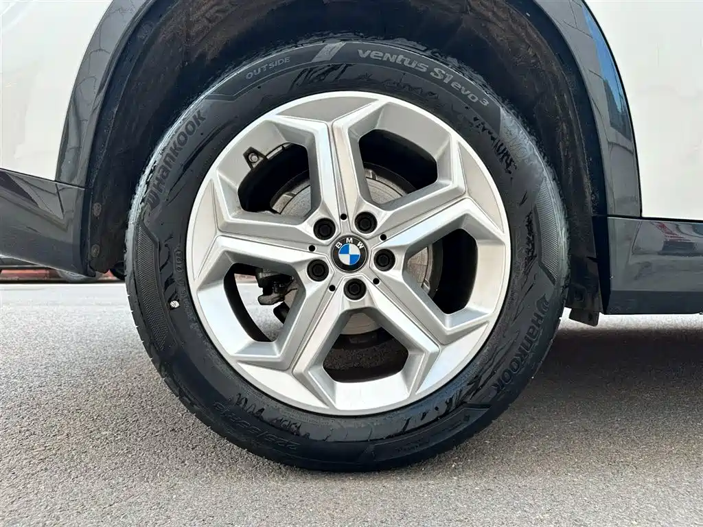 BMW X1 2023 sDrive20Li X Design Package фото 22