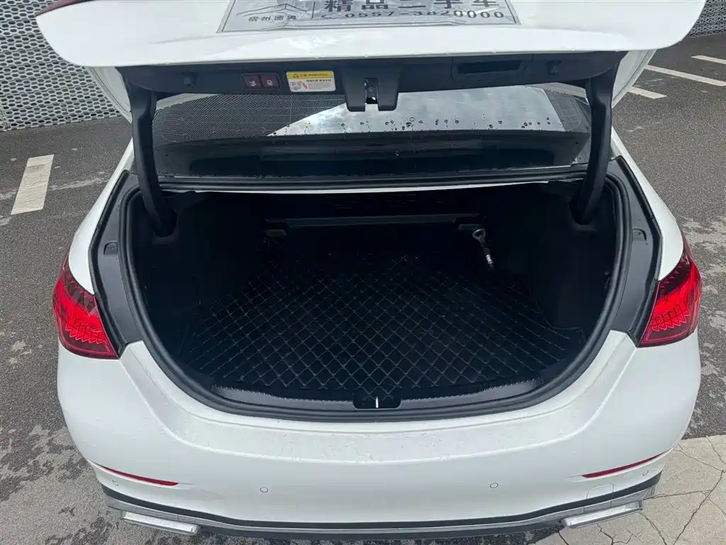 Mercedes-Benz C-Class 2023 C 260 L Sport фото 16