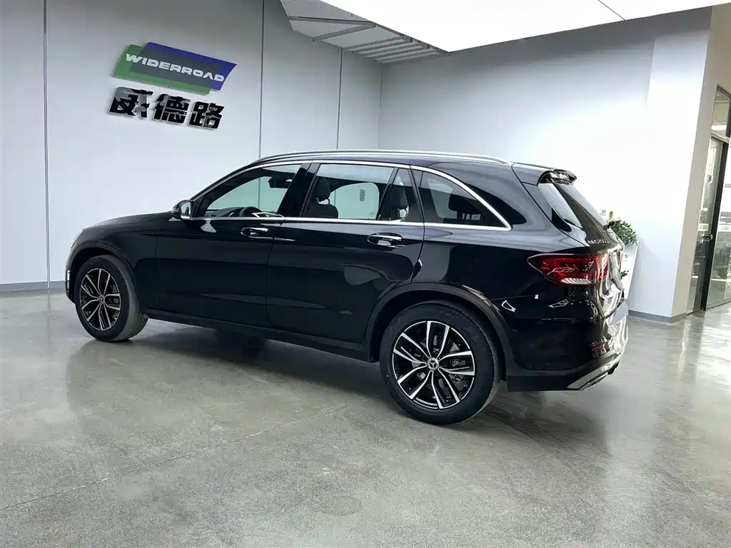 Mercedes-Benz GLC 2021 GLC 260 L 4MATIC Luxury фото 7