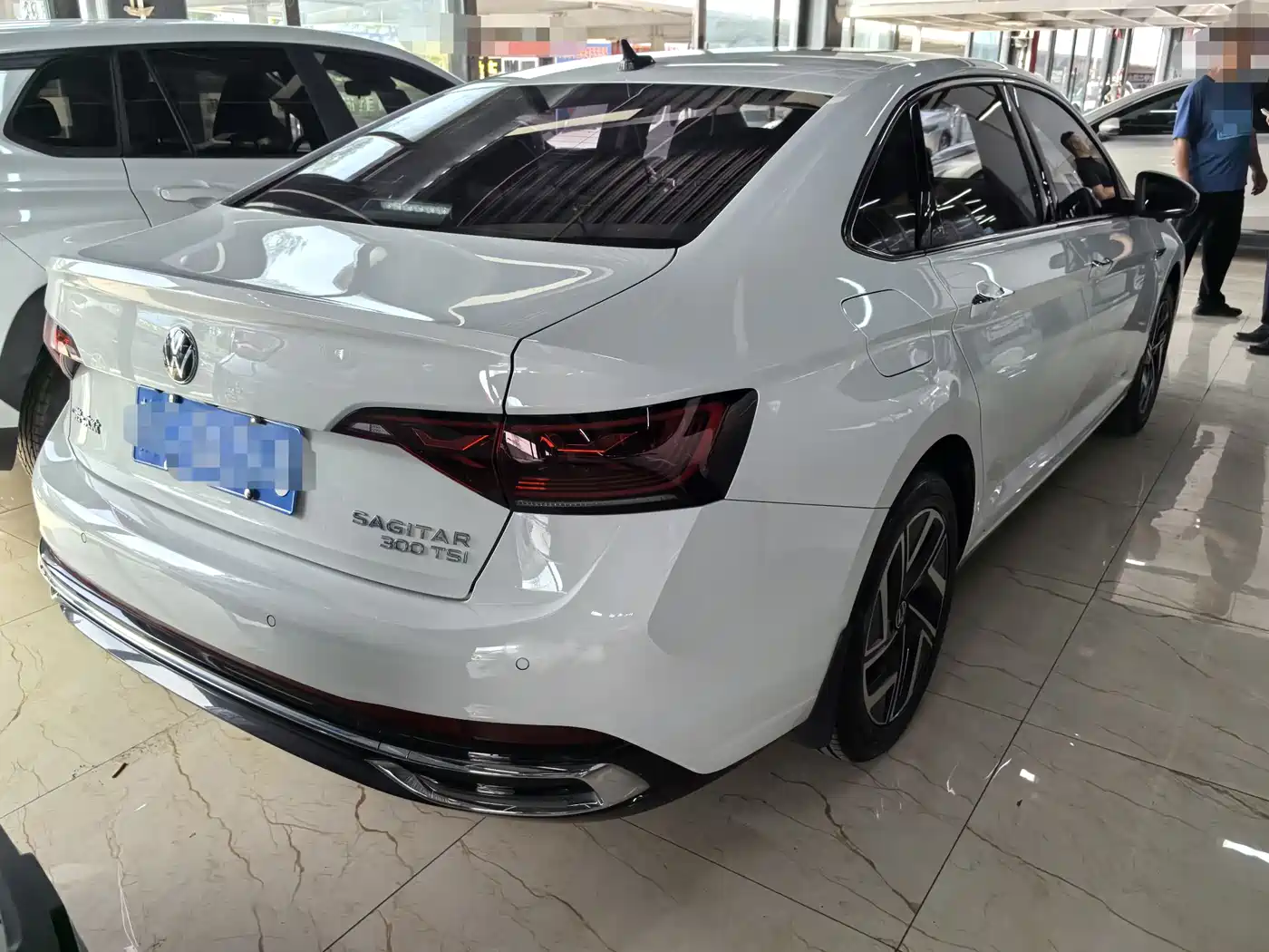Volkswagen Sagitar 2023 300TSI DSG Surpassing Edition фото 6