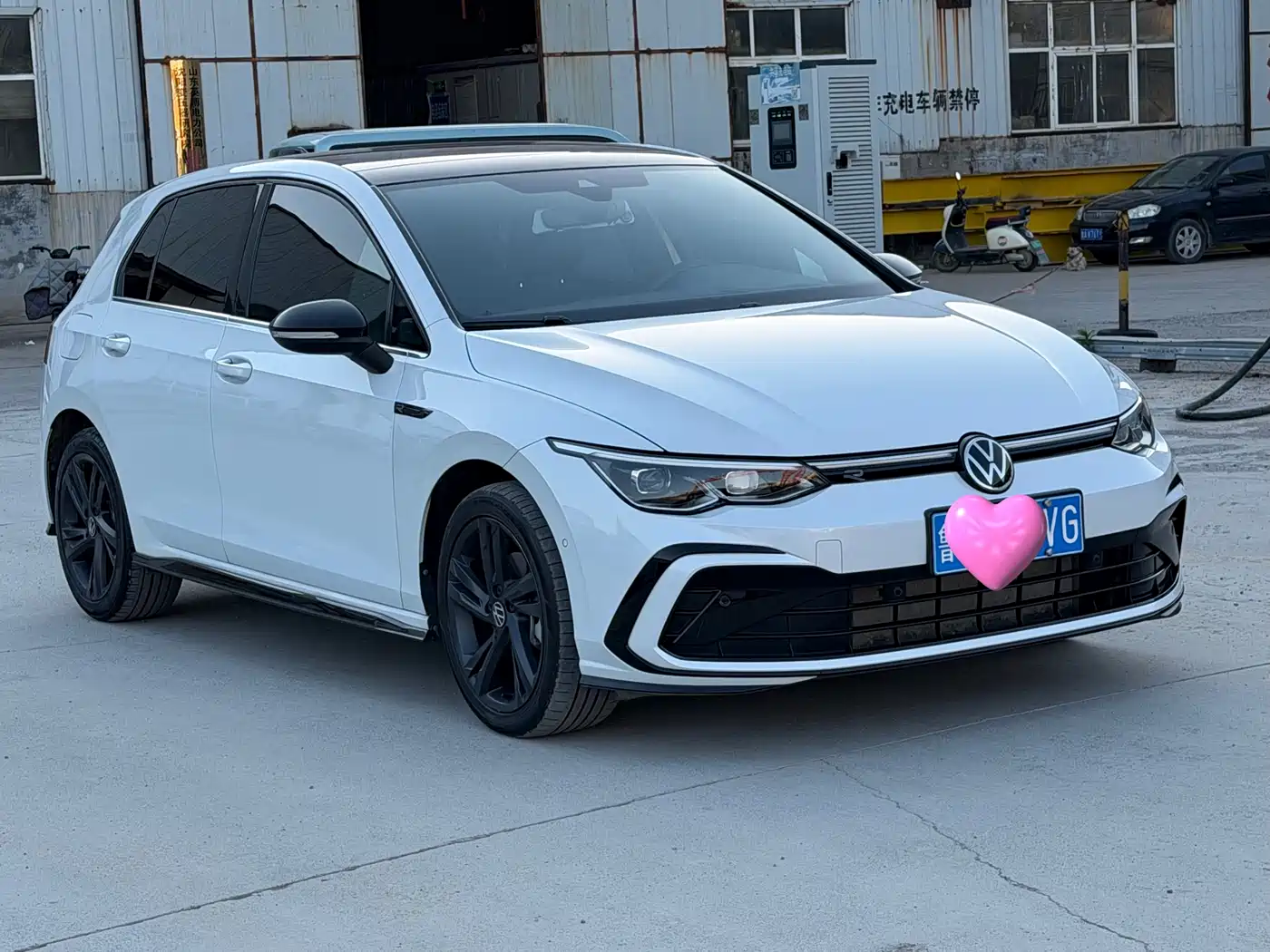 Volkswagen Golf 2021 280TSI DSG R-Line фото 3