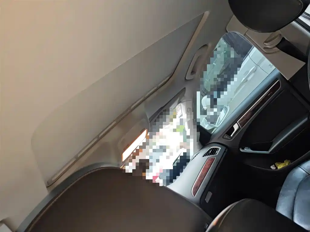 Audi A4L 2013 35 TFSI Automatic Comfort фото 9
