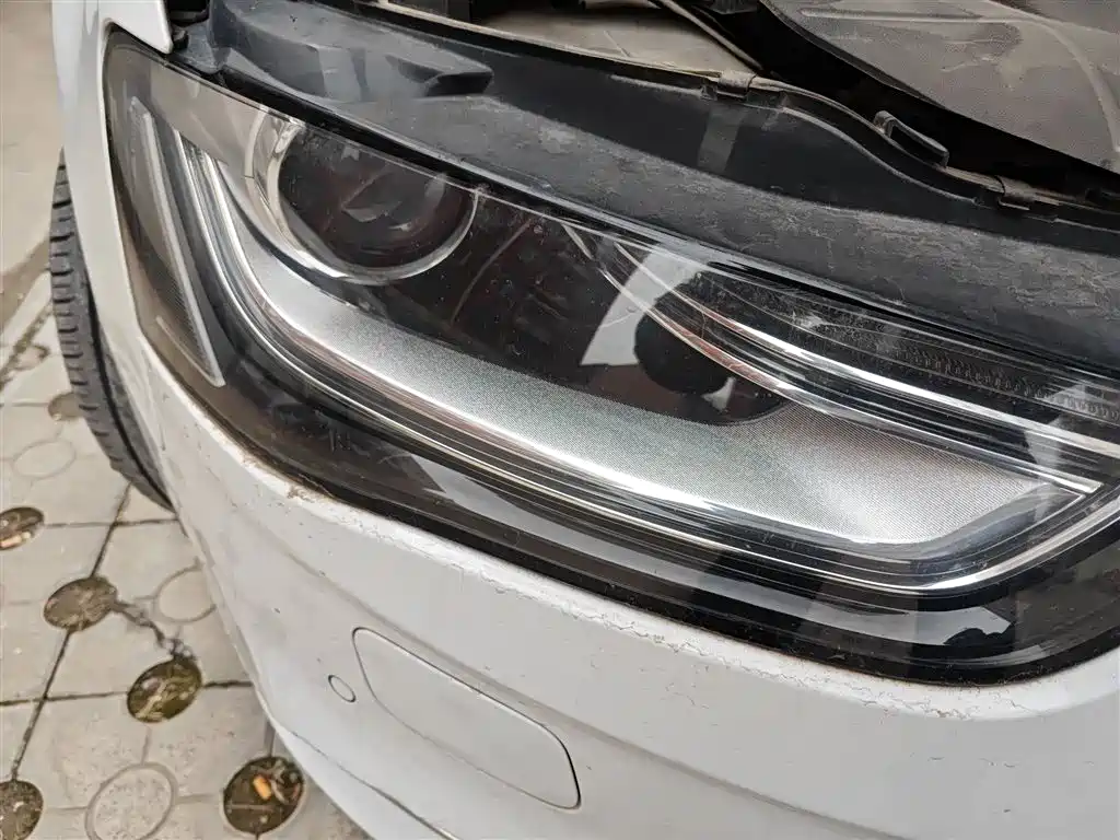 Audi A4L 2013 35 TFSI Automatic Comfort фото 25