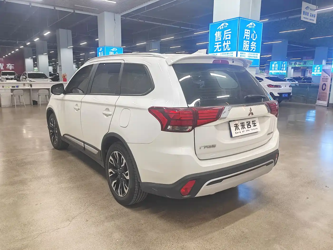 Mitsubishi Outlander 2019 2.0L 2WD Enjoy 5-Seater China VI фото 13