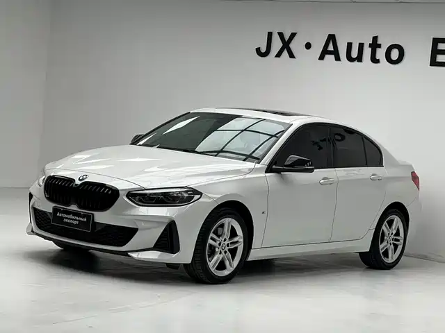 BMW 1 Series 2022