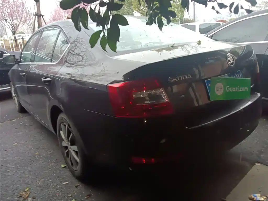 Škoda Octavia 2017 Classic 1.6L Automatic Comfort фото 23