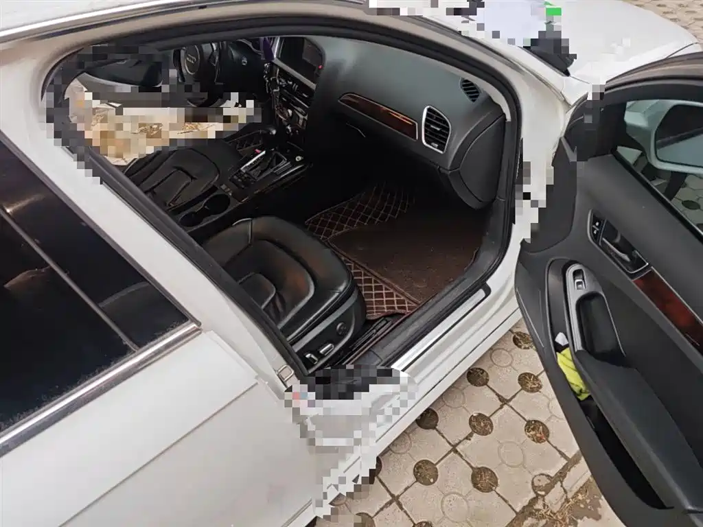 Audi A4L 2013 35 TFSI Automatic Comfort фото 21