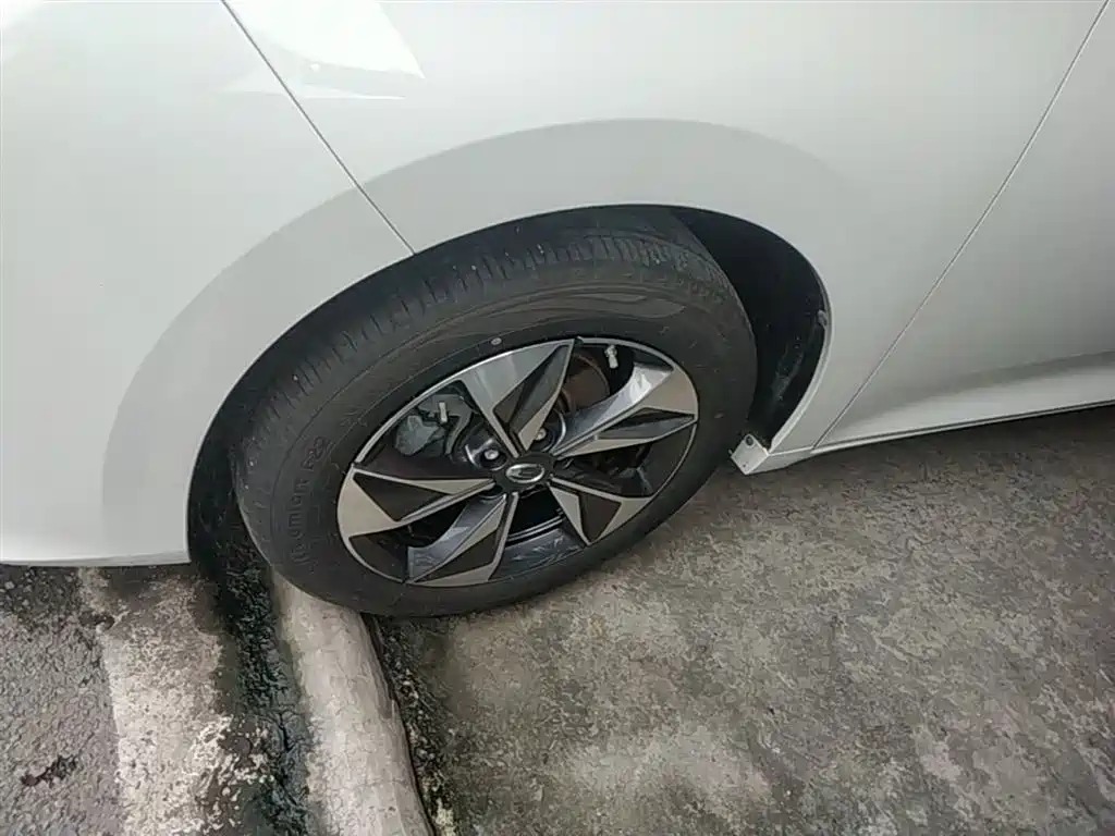 GAC Trumpchi Trumpchi M6 2023 PRO 270T DCT Luxury Edition фото 23