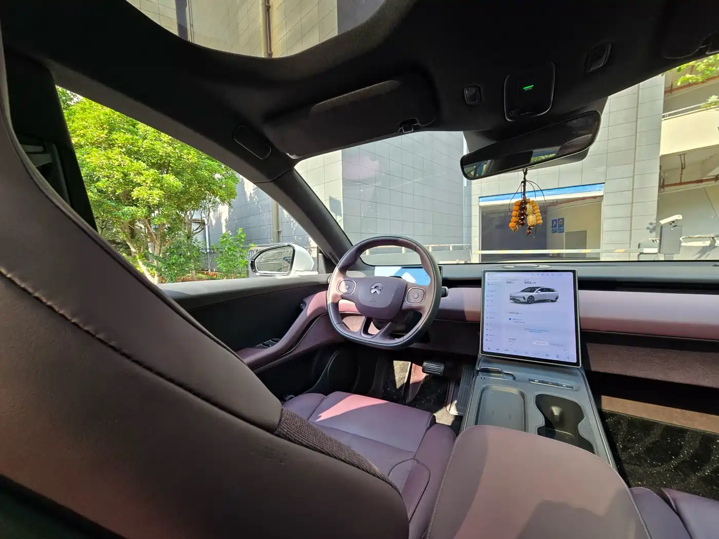  NIO NIO ET5T 2024 75kWh Touring 10