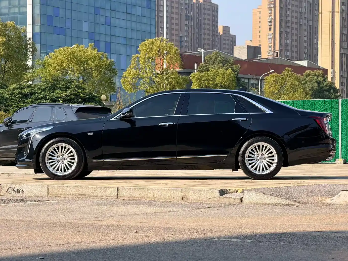 CADILLAC CT6