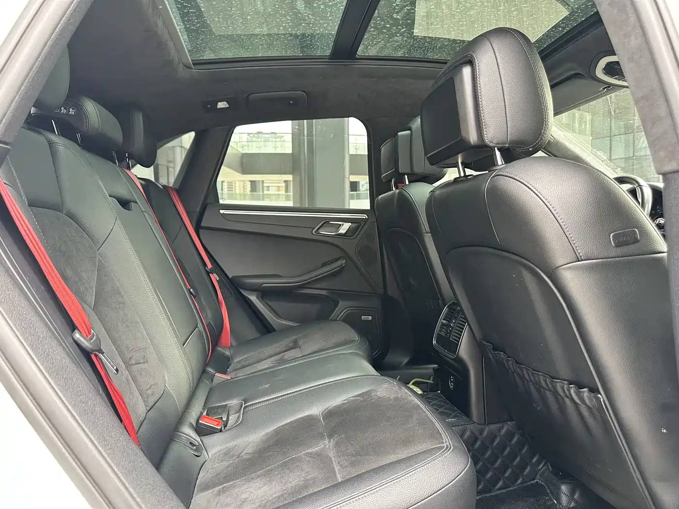 Porsche Macan 2021 Macan 2.0T фото 18