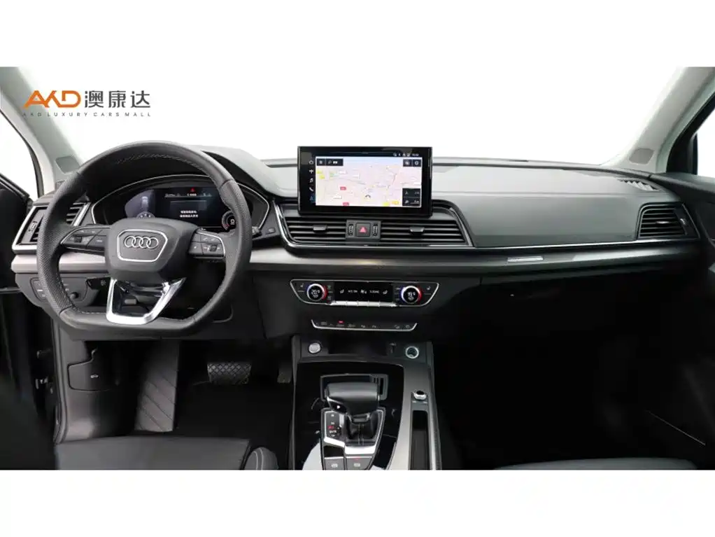 Audi Q5L 2022 45T Luxury Dynamic фото 5
