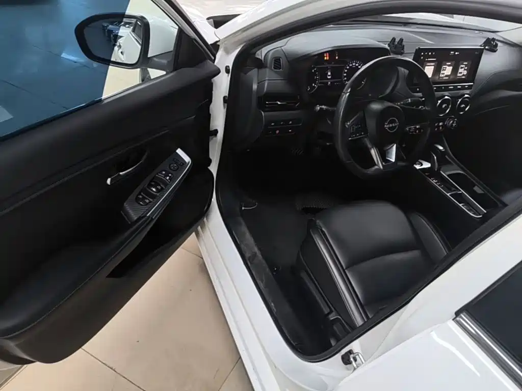 Nissan SYLPHY, миниатюра 16