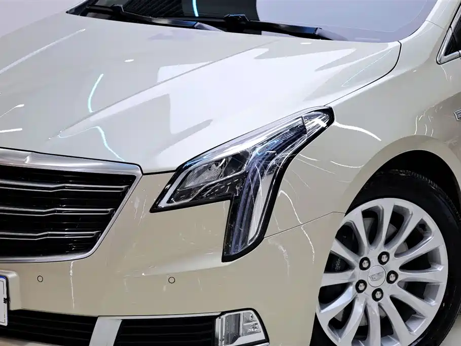 Cadillac XTS 2018 28T Luxury Model фото 10